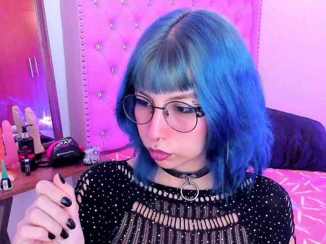 Salome-sweet webcam