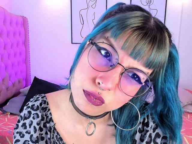 Salome-sweet webcam