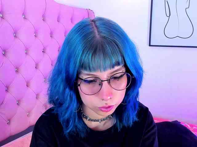 Salome-sweet webcam