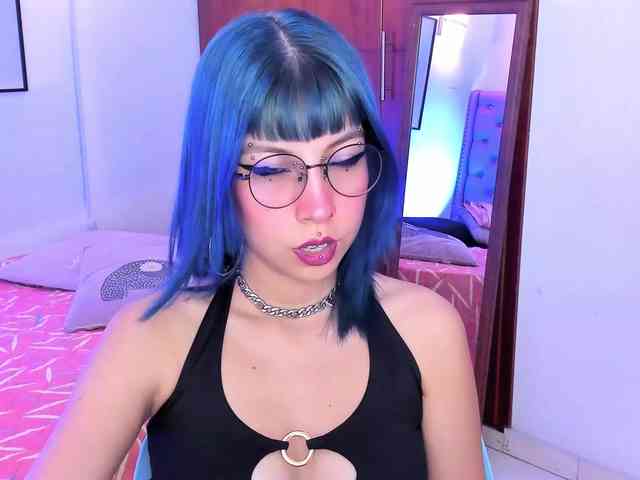 Salome-sweet webcam