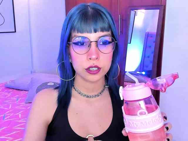 Salome-sweet webcam