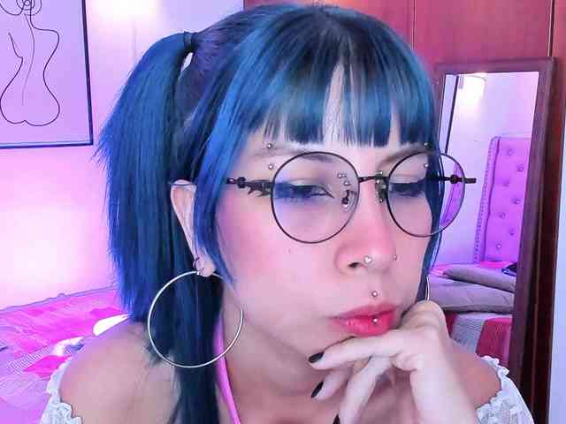 Salome-sweet webcam