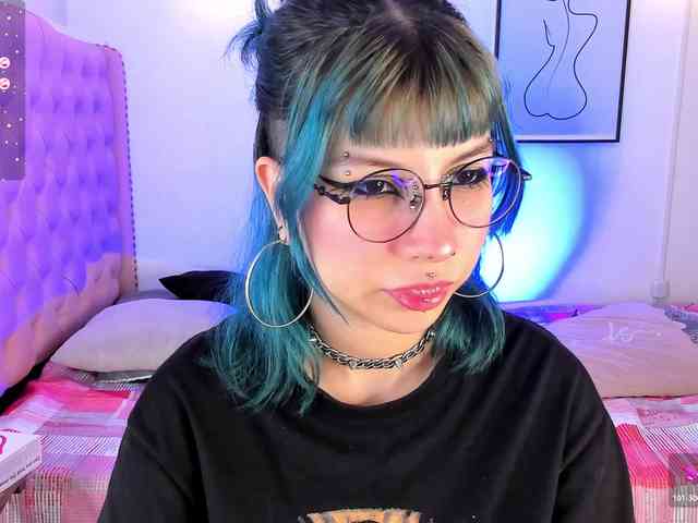 Salome-sweet webcam