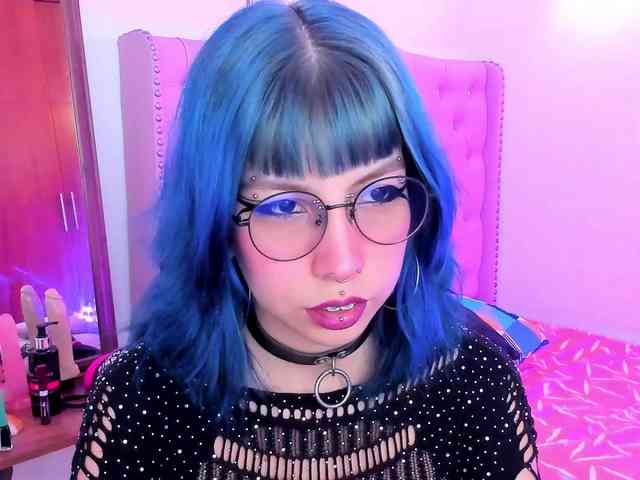 Salome-sweet webcam