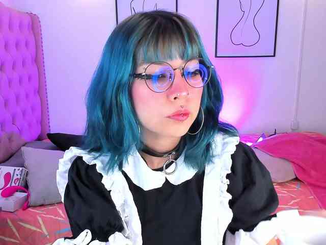 Salome-sweet webcam