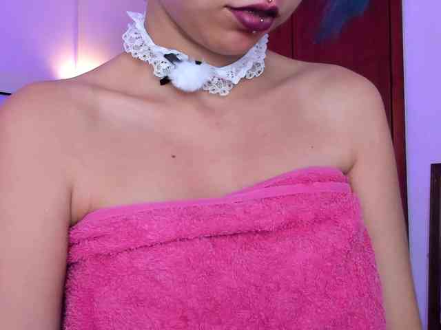 Salome-sweet webcam