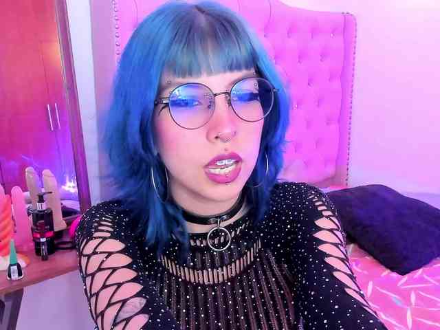 Salome-sweet webcam