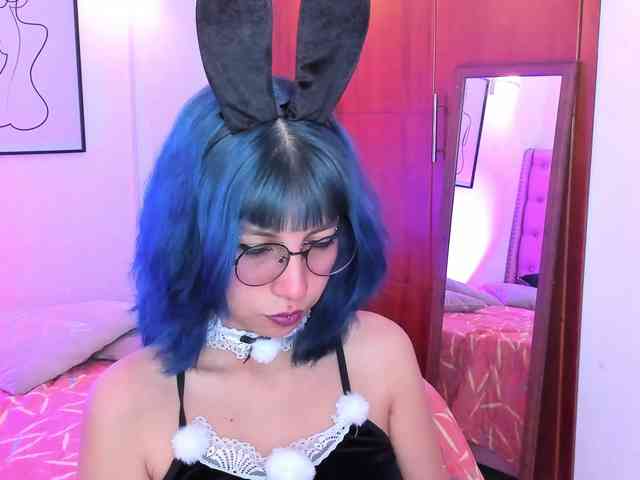 Salome-sweet webcam