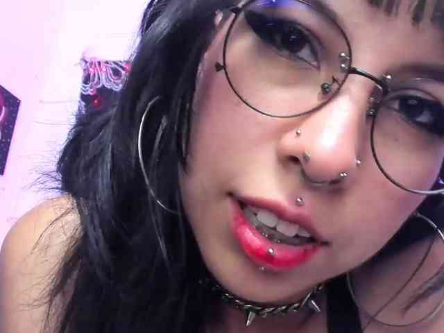 Salome-sweet Live Webcam on BongaCams