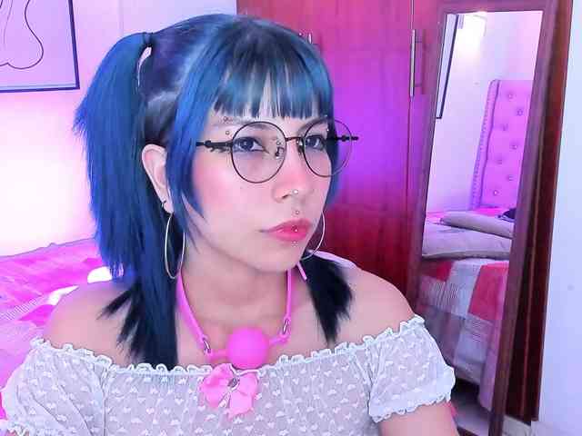 Salome-sweet webcam