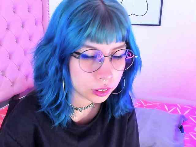 Salome-sweet webcam