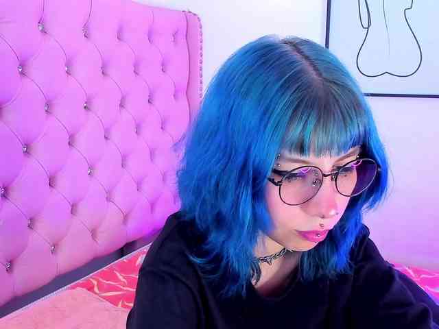 Salome-sweet webcam