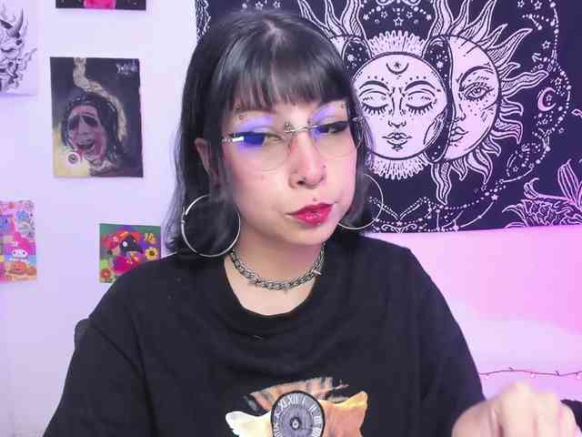 Salome-sweet Live Webcam on BongaCams