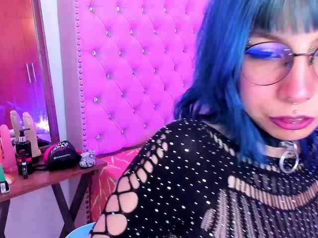 Salome-sweet webcam