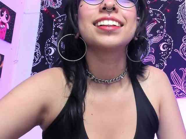 Salome-sweet Live Webcam on BongaCams