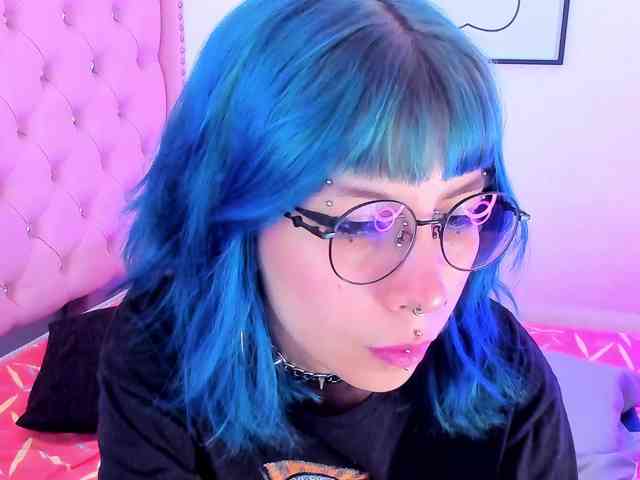 Salome-sweet webcam