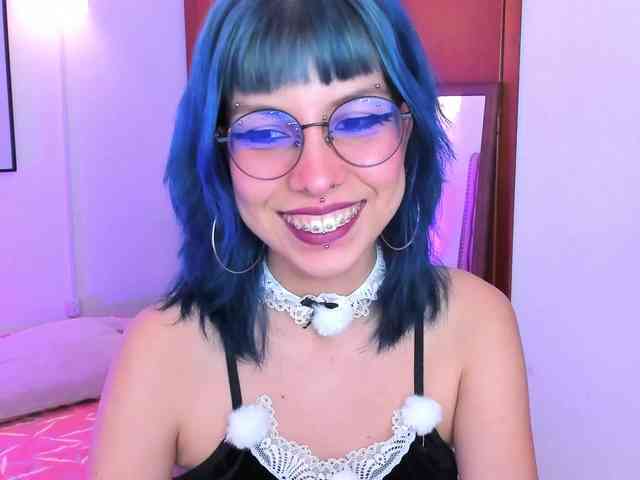 Salome-sweet webcam