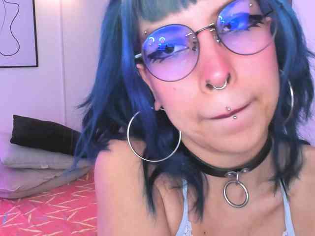 Salome-sweet webcam
