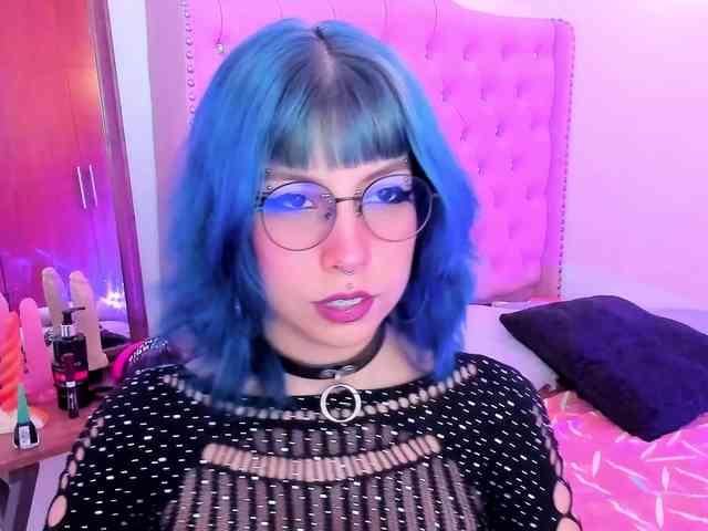Salome-sweet webcam