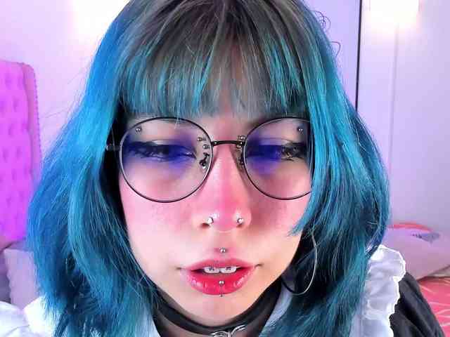 Salome-sweet webcam