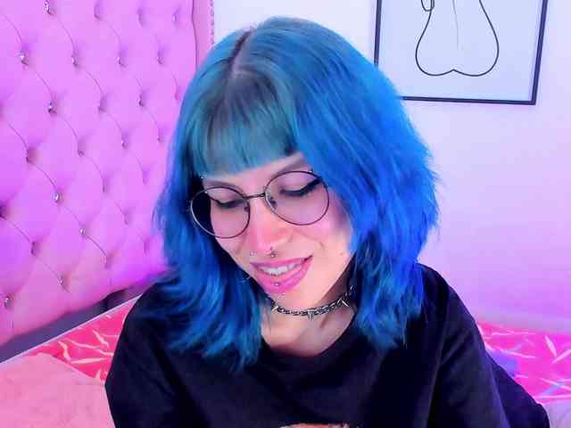 Salome-sweet webcam