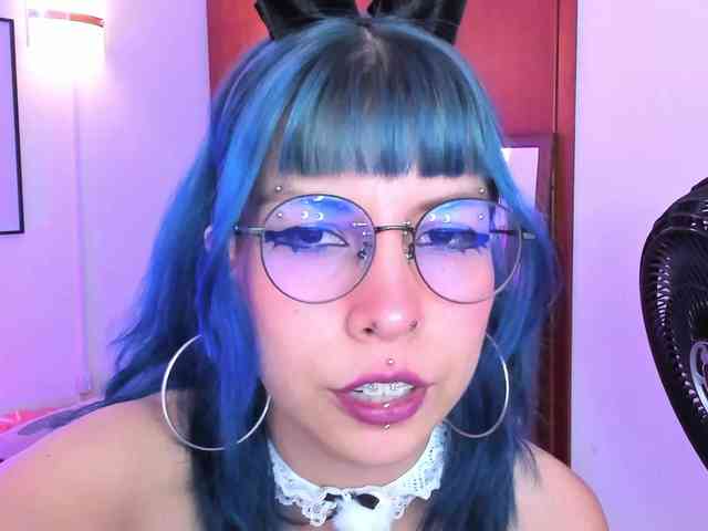 Salome-sweet webcam