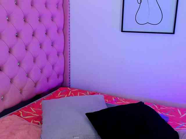 Salome-sweet webcam