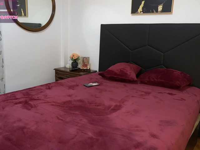 AdelleSweet's BongaCams show and profile