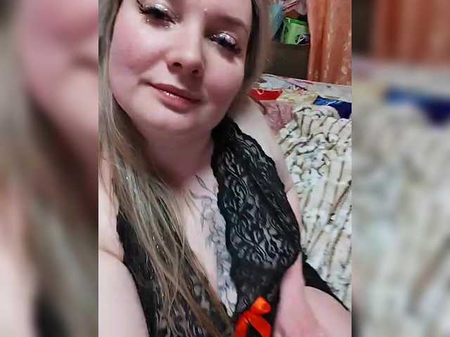 Sweetflowera's BongaCams show and profile