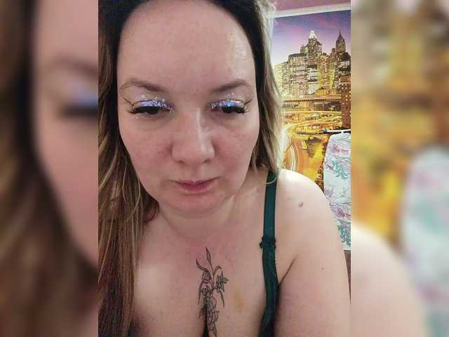 Sweetflowera's BongaCams show and profile