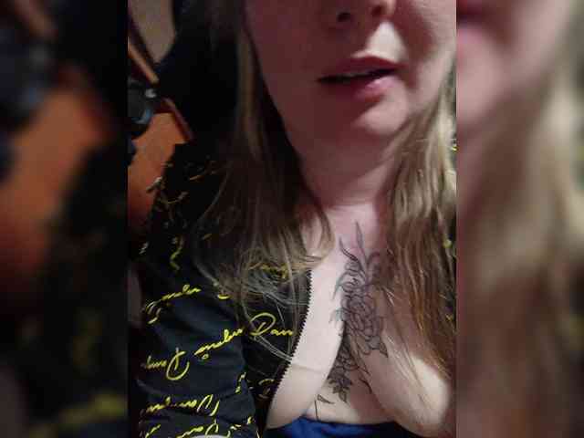 Sweetflowera Live Webcam on BongaCams