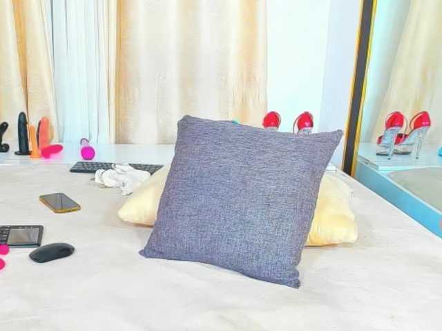 delicious_freak webcam