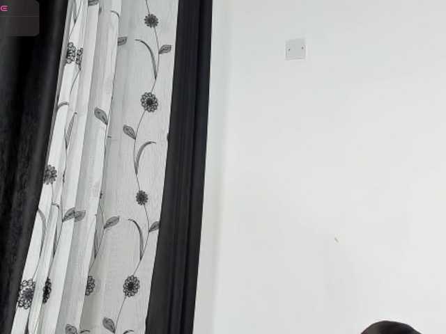 Deliciousbizt's BongaCams show and profile