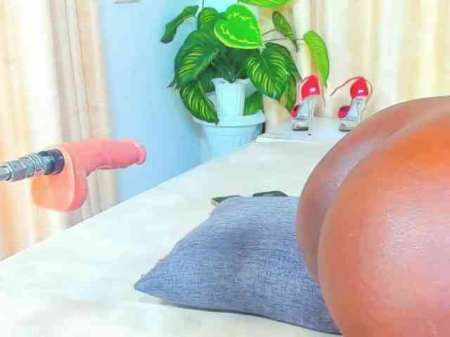 delicious_freak webcam