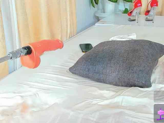 delicious_freak webcam