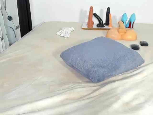 delicious_freak webcam