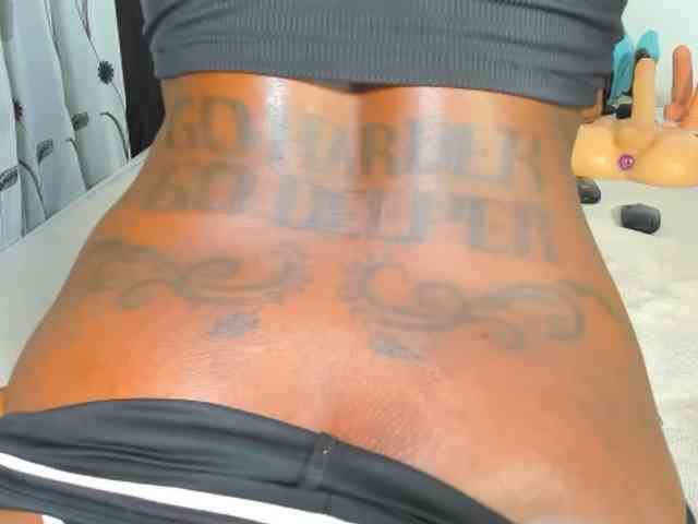 delicious_freak webcam