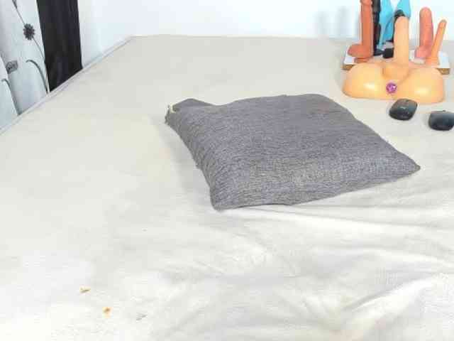 delicious_freak webcam