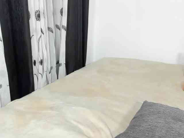 delicious_freak webcam