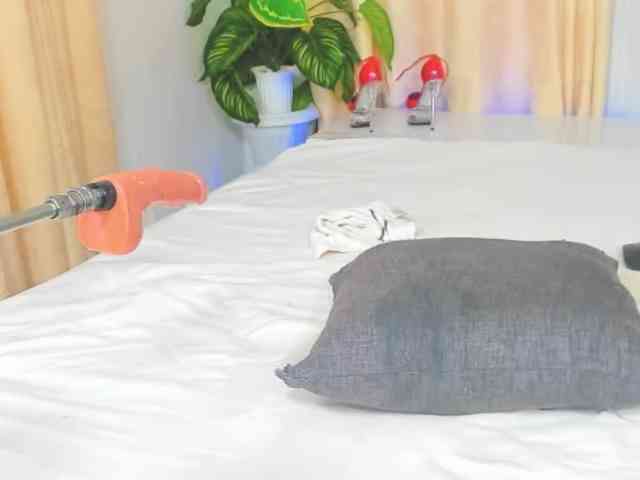 delicious_freak webcam