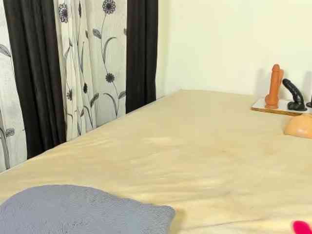 delicious_freak webcam