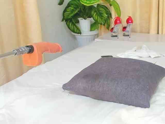 delicious_freak webcam