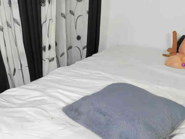 delicious_freak webcam