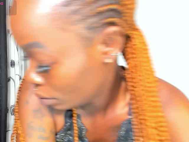 delicious_freak webcam