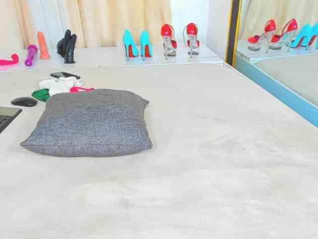 delicious_freak webcam
