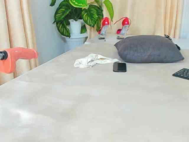delicious_freak webcam