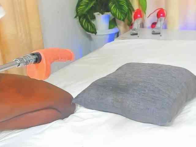 delicious_freak webcam