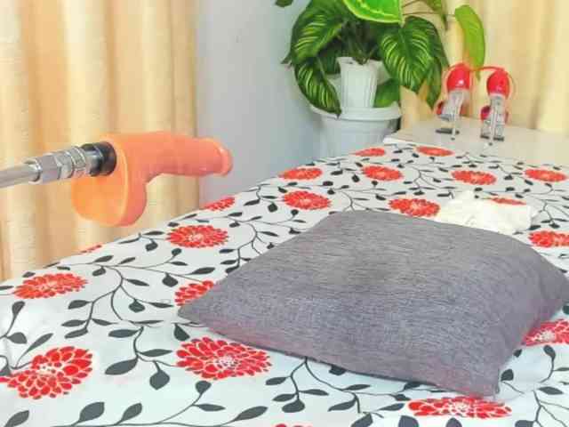 delicious_freak webcam