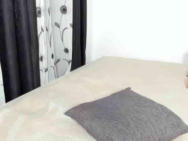 delicious_freak webcam