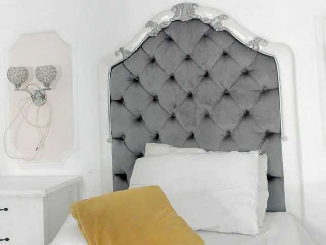 Valen-ross's BongaCams show and profile